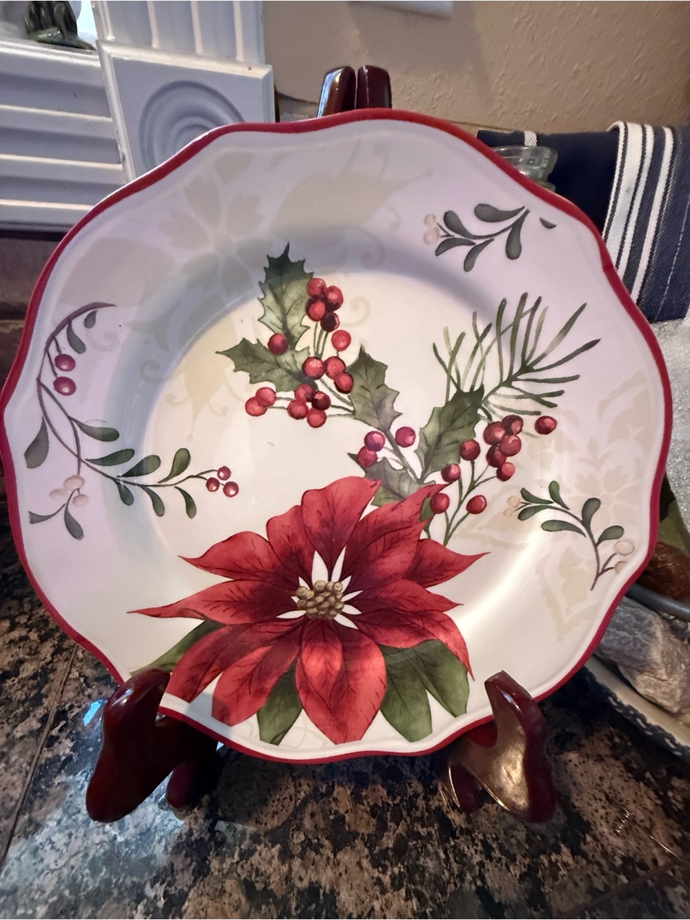 Better Homes and Gardens Winter Forest Salad Plate Poinsettia Holidays NWT